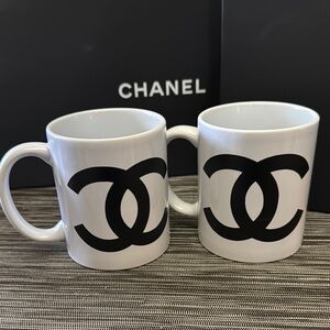 CHANEL Black and White Mugs